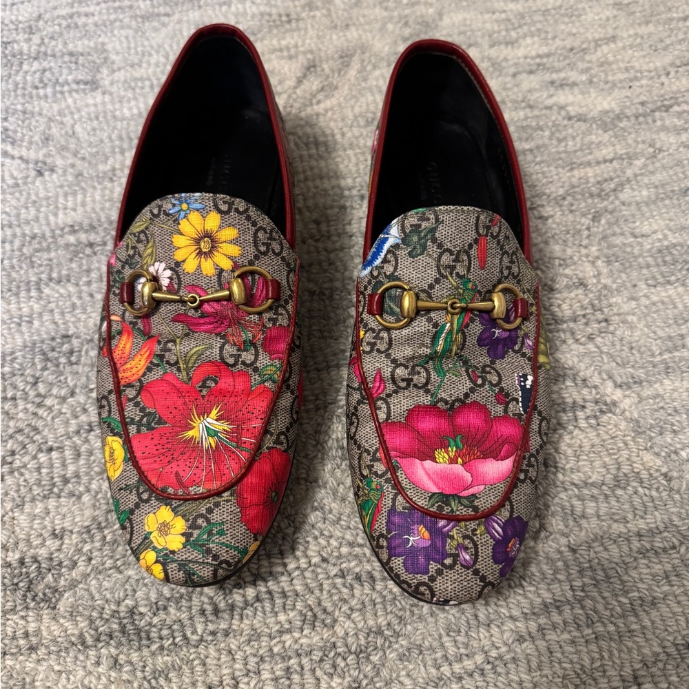 Gucci Floral Horsebit Loafers in Multicolor (Red, Pink, Yellow, Purple, Green)